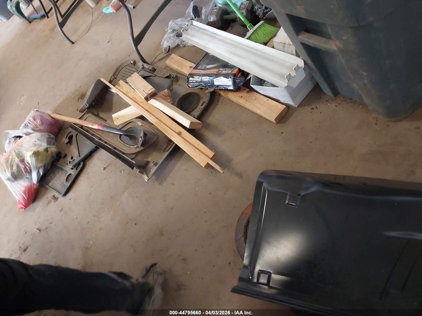 1996 Chevrolet Tahoe K1500 VIN: 1GNEK13R2TJ371487 Lot: 44795660