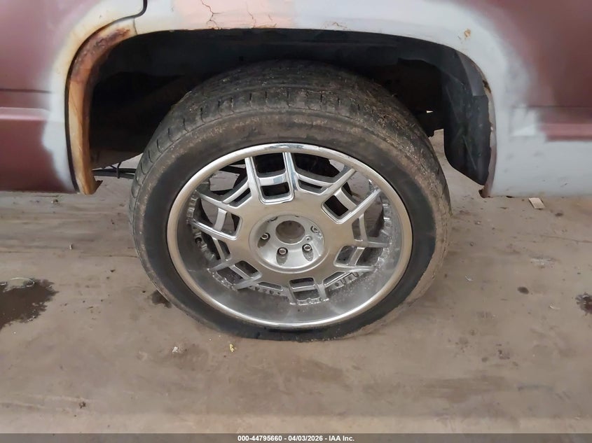 1996 Chevrolet Tahoe K1500 VIN: 1GNEK13R2TJ371487 Lot: 44795660