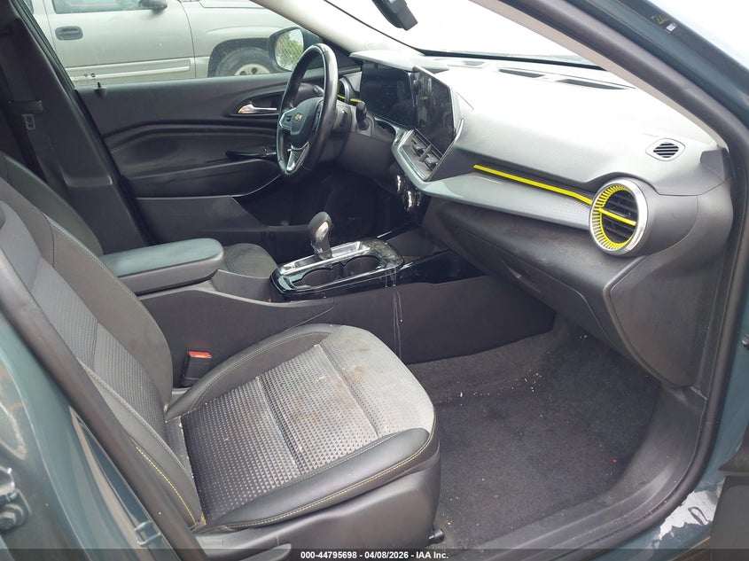 2025 Chevrolet Trax Fwd Lt