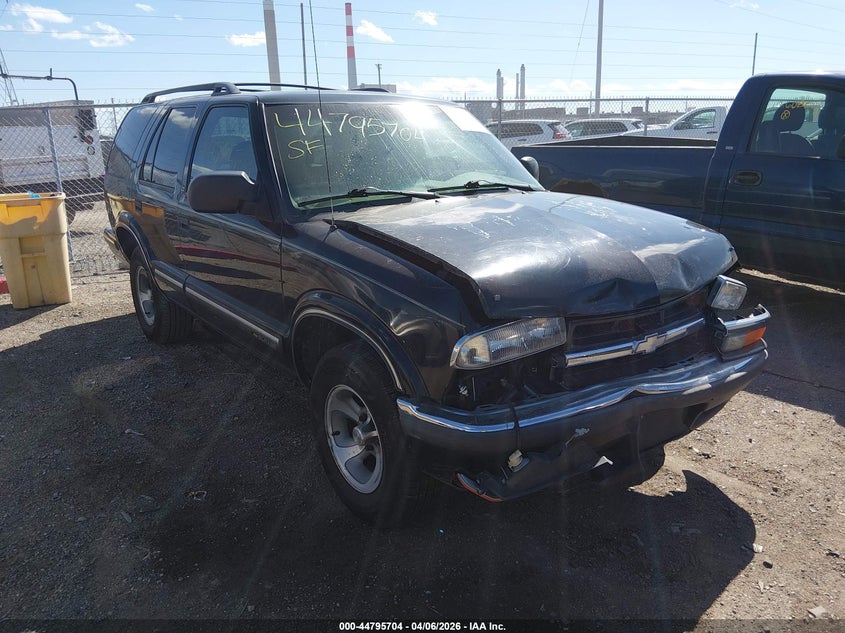 1GNCS13W3W2251726 1998 Chevrolet Blazer Lt auction photo 1