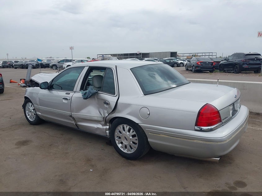 2005 Ford Crown Victoria Lx/Lx Sport VIN: 2FAFP74W45X119522 Lot: 44795721