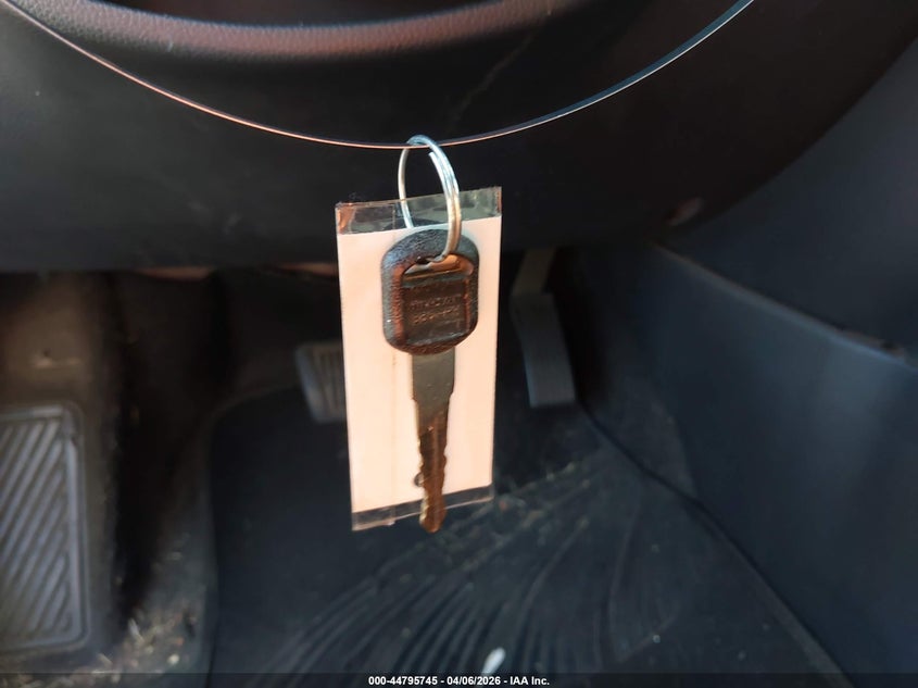 2012 KIA SOUL HATCHBACK 2.0L I-4 DOHC, VVT, 164HP