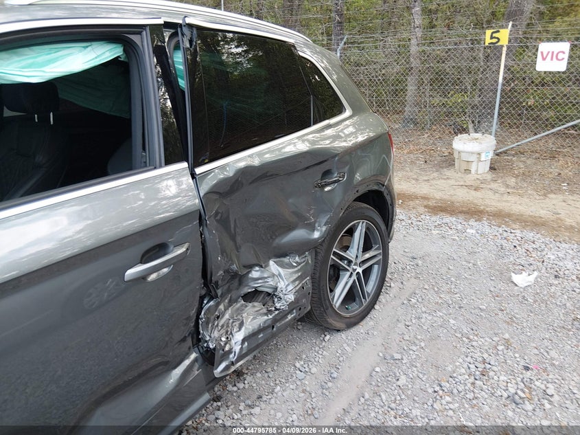 2018 Audi Sq5 3.0T Premium Plus VIN: WA1A4AFY6J2149038 Lot: 44795785