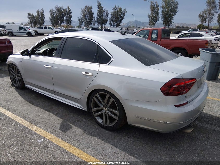 2017 Volkswagen Passat 1.8T R-Line