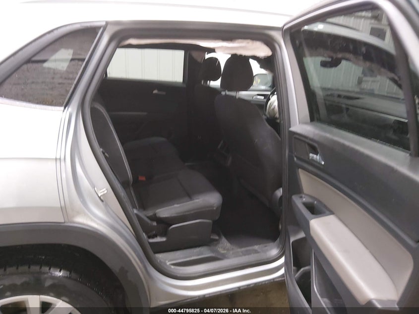 2021 Volkswagen Atlas Cross Sport 2.0T S VIN: 1V2GC2CA7MC222771 Lot: 44795825