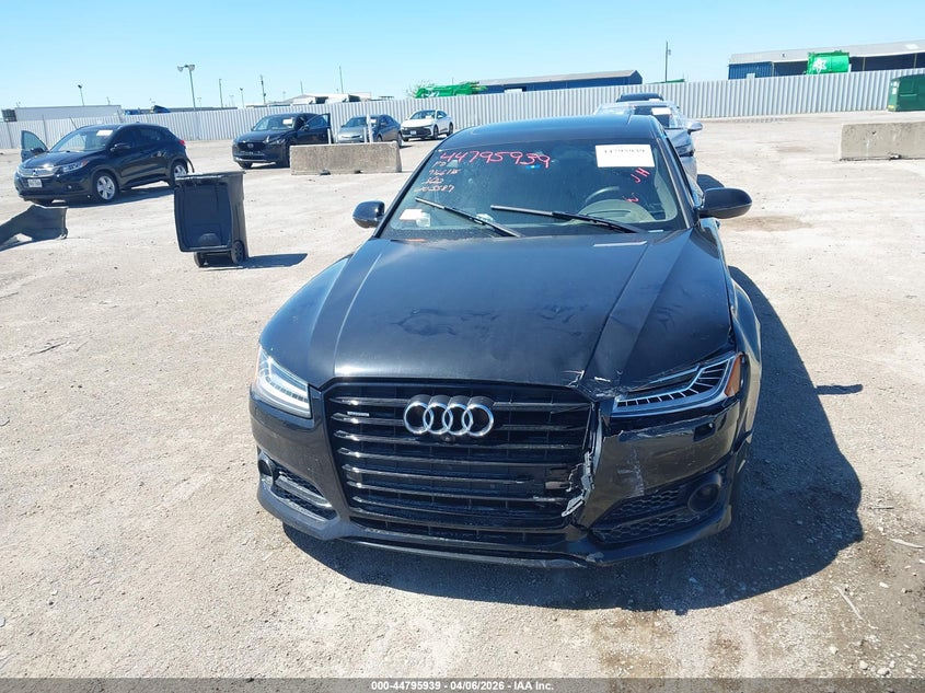2017 Audi A8 L 4.0T Sport VIN: WAU43AFD9HN005587 Lot: 44795939