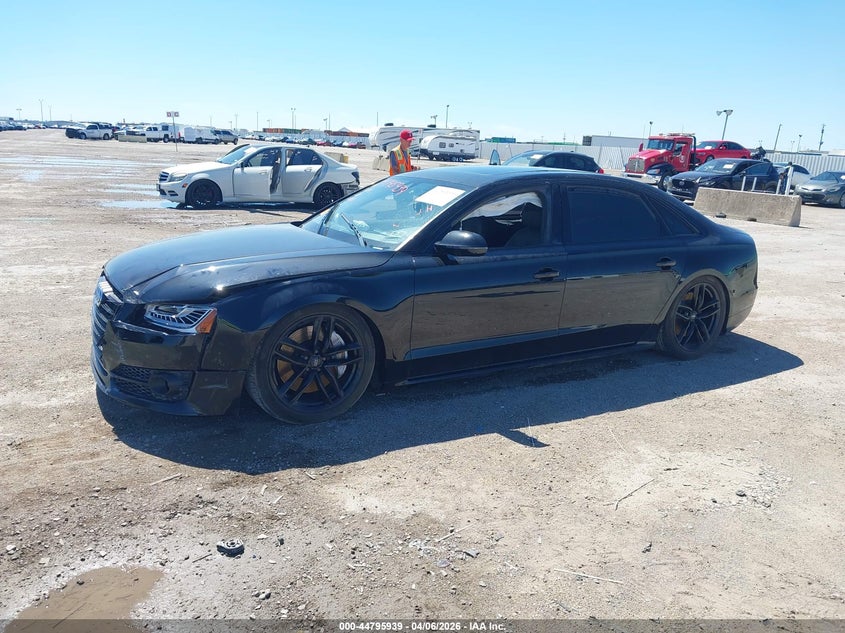 2017 Audi A8 L 4.0T Sport VIN: WAU43AFD9HN005587 Lot: 44795939