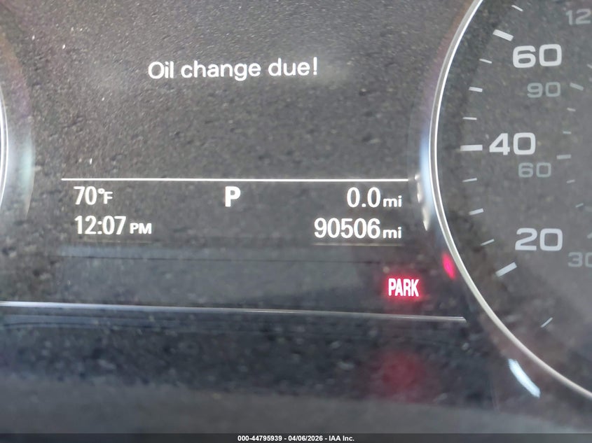 2017 Audi A8 L 4.0T Sport VIN: WAU43AFD9HN005587 Lot: 44795939