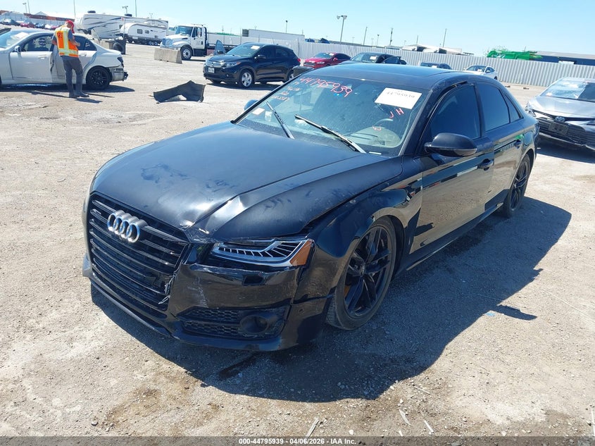 2017 Audi A8 L 4.0T Sport VIN: WAU43AFD9HN005587 Lot: 44795939