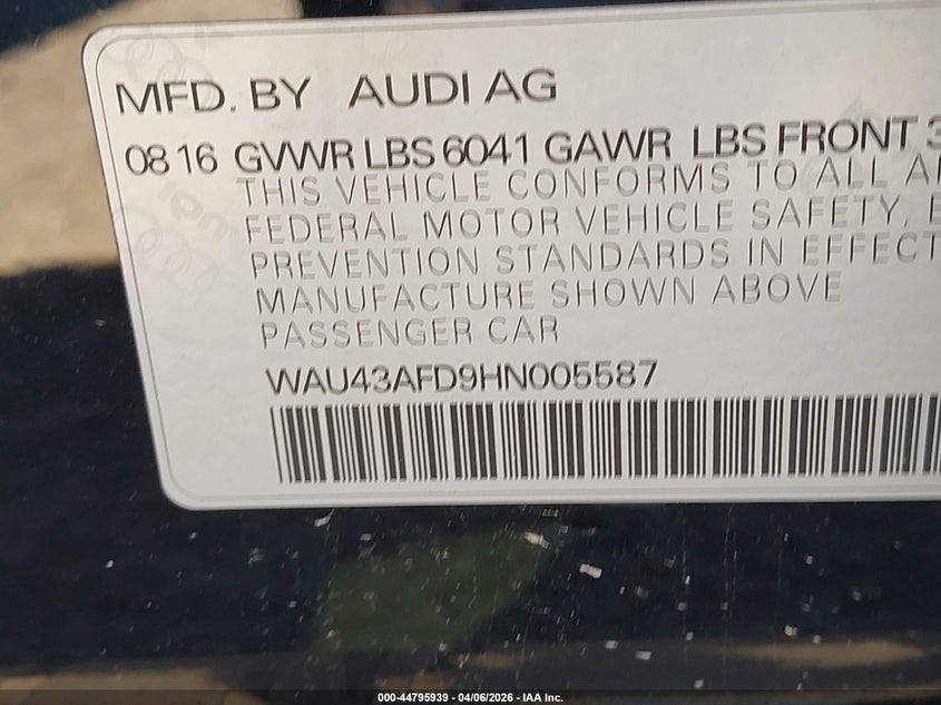 2017 Audi A8 L 4.0T Sport VIN: WAU43AFD9HN005587 Lot: 44795939