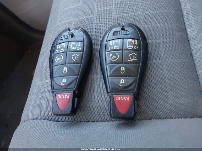 2009 Volkswagen Routan Se VIN: 2V8HW34159R554714 Lot: 44796029