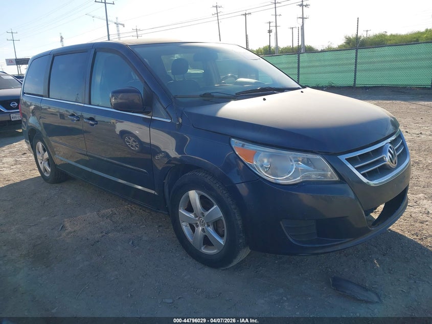 2009 Volkswagen Routan Se