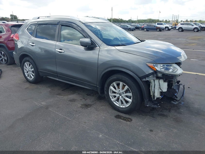 2017 Nissan Rogue Sv