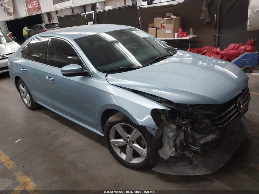 2012 Volkswagen Passat 2.5L Se