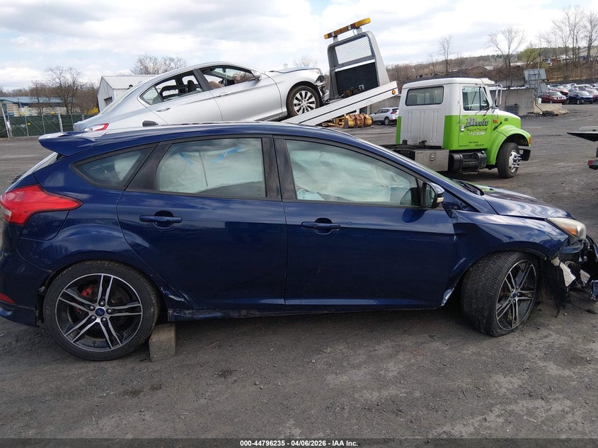 2016 Ford Focus St VIN: 1FADP3L95GL201612 Lot: 44796235