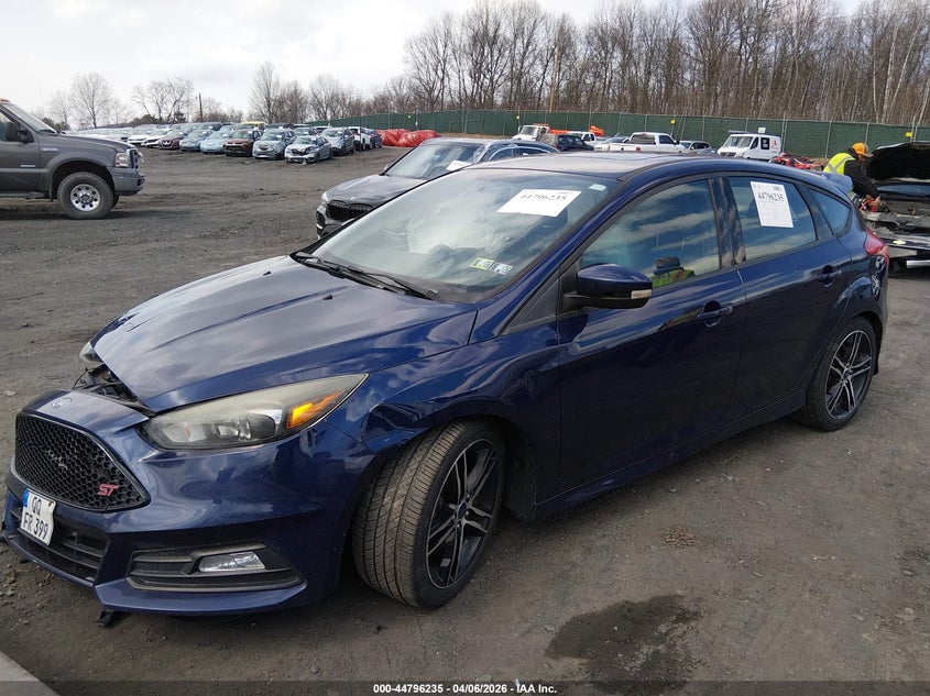2016 Ford Focus St