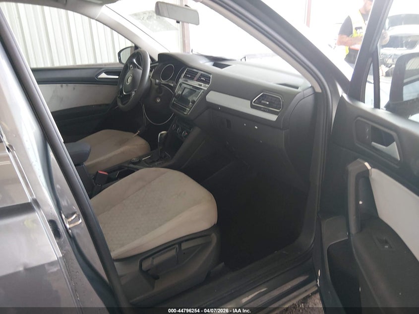 2019 Volkswagen Tiguan 2.0T S