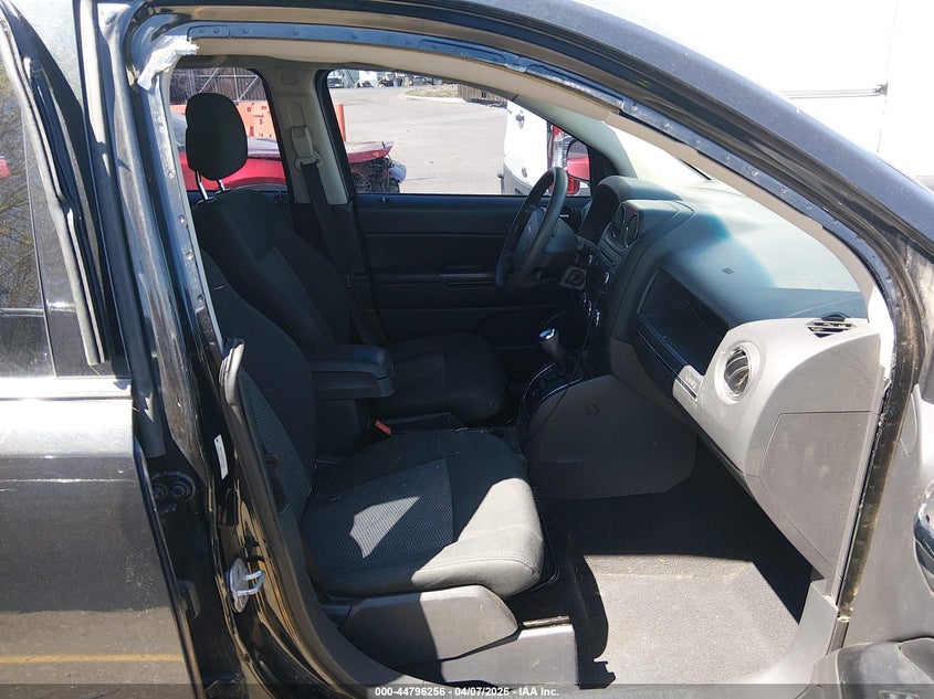 2010 Jeep Compass Sport VIN: 1J4NF4FB6AD649486 Lot: 44796256