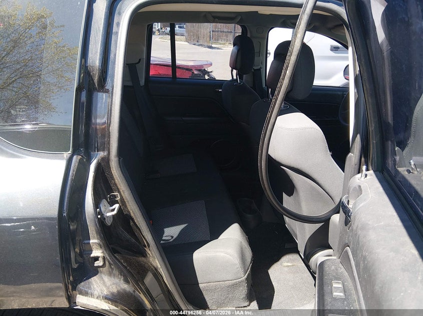 2010 Jeep Compass Sport VIN: 1J4NF4FB6AD649486 Lot: 44796256