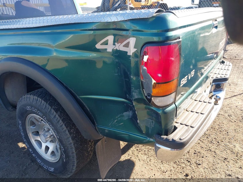 1999 Mazda B3000 Se VIN: 4F4ZR17V7XTM04613 Lot: 44796286