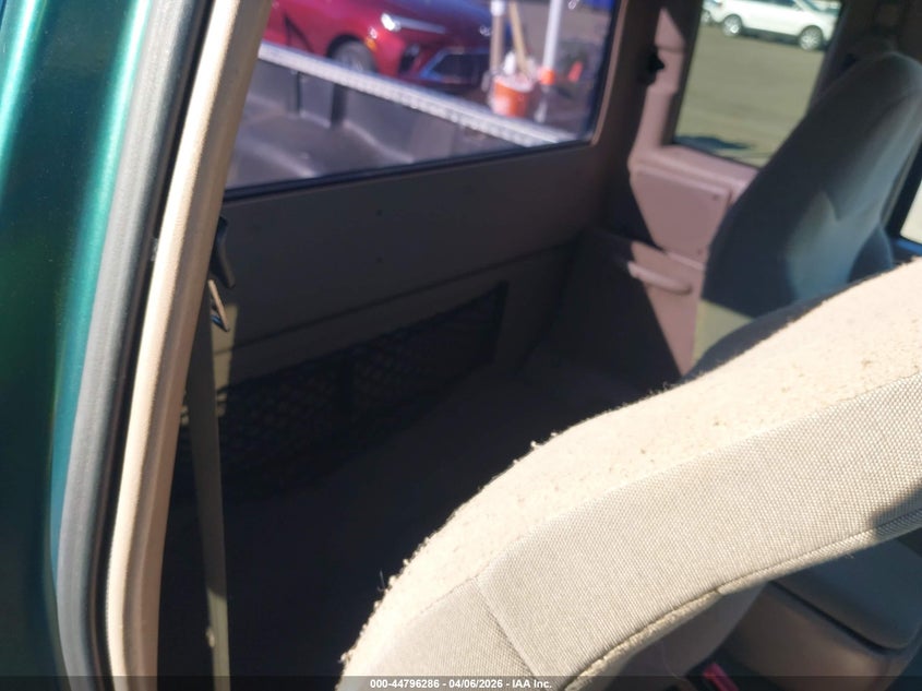 1999 Mazda B3000 Se VIN: 4F4ZR17V7XTM04613 Lot: 44796286