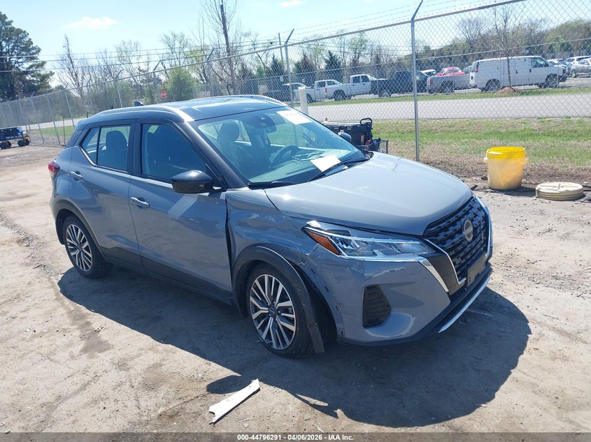 2024 Nissan Kicks Sv Xtronic Cvt