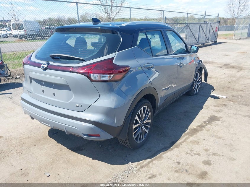 2024 Nissan Kicks Sv Xtronic Cvt