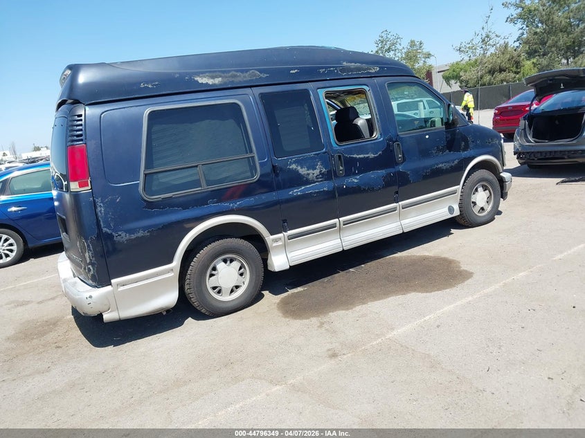1998 CHEVROLET VAN VAN 5.7L V-8 245HP
