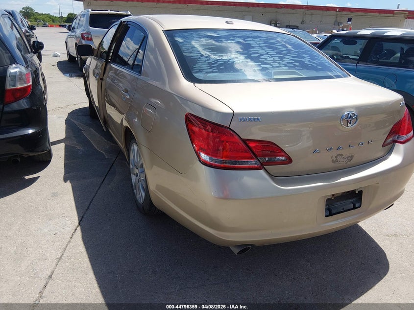 2010 Toyota Avalon Xls