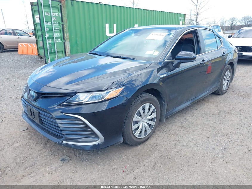 2021 Toyota Camry Le Hybrid
