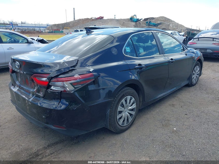 2021 Toyota Camry Le Hybrid