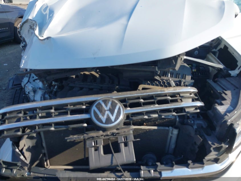 2022 Volkswagen Atlas Cross Sport 3.6L V6 Se W/Technology VIN: 1V2WE2CAXNC202831 Lot: 44796484