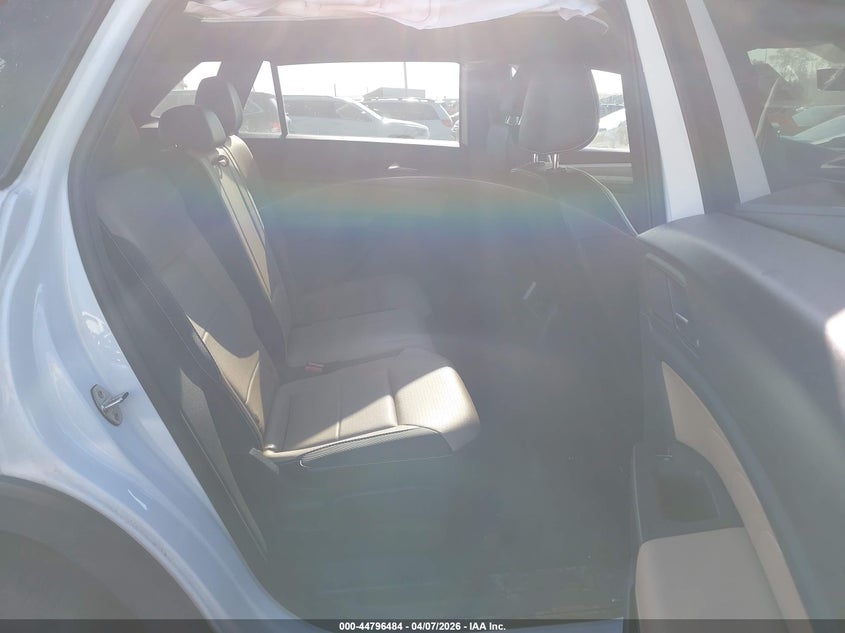 2022 Volkswagen Atlas Cross Sport 3.6L V6 Se W/Technology VIN: 1V2WE2CAXNC202831 Lot: 44796484