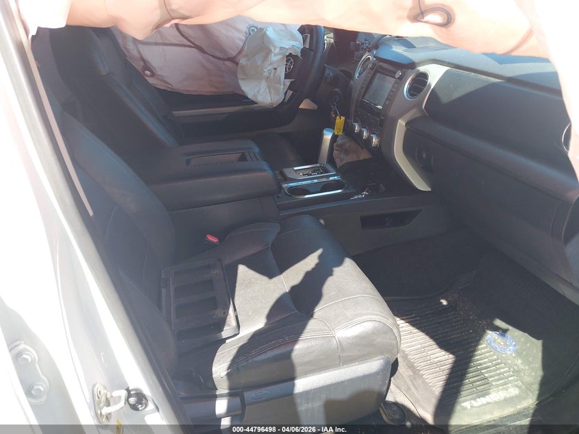 2017 Toyota Tundra Sr5 5.7L V8