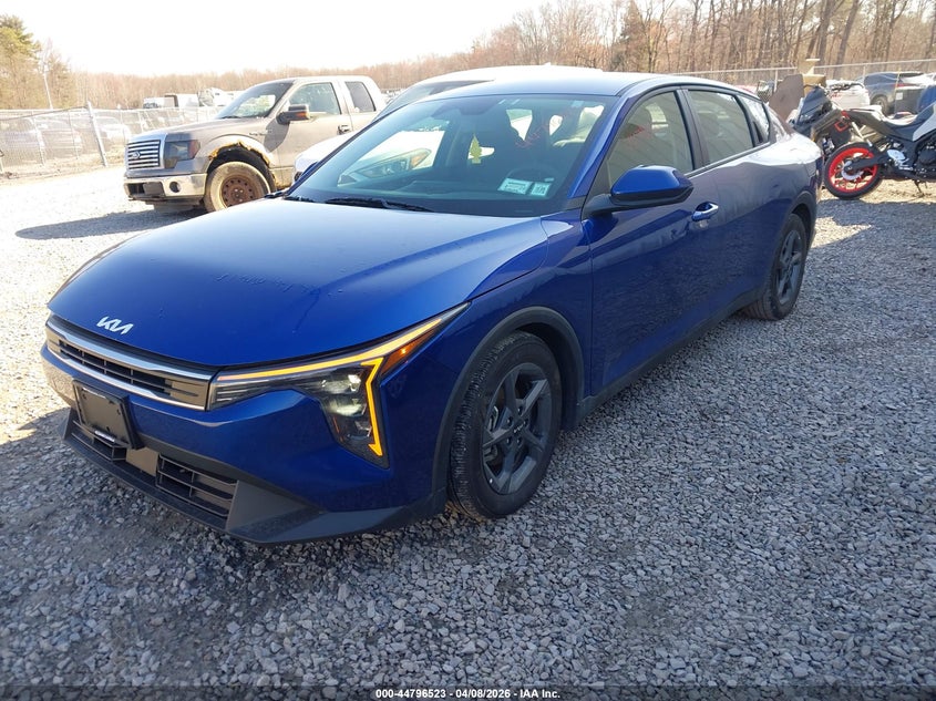 2025 Kia K4 Lxs