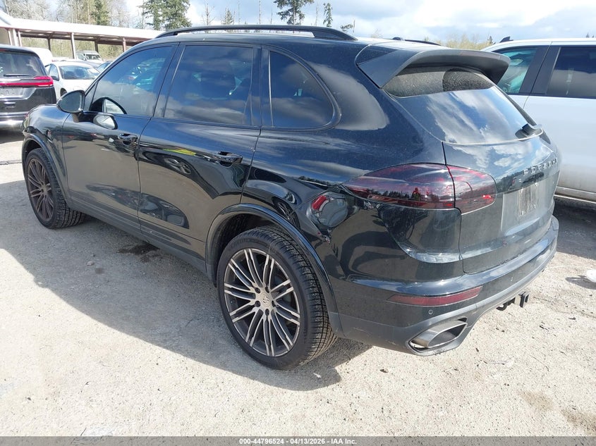 2018 Porsche Cayenne Platinum Edition