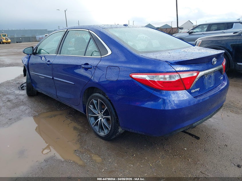 2015 Toyota Camry Xse