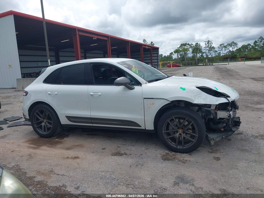 2023 PORSCHE MACAN VIN: WP1AA2A56PLB09111
