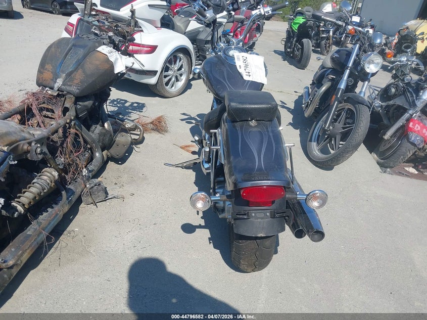 2005 Yamaha Xvs1100 A VIN: JYAVP11EX5A066683 Lot: 44796582