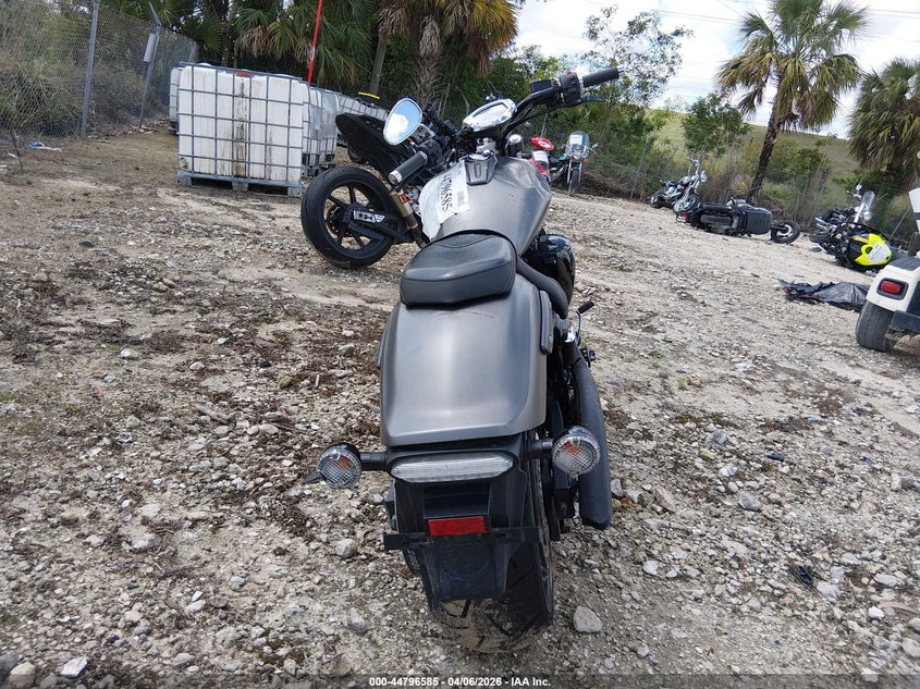 2014 Yamaha Xvs1300 Cu VIN: JYAVP33E4EA010795 Lot: 44796585