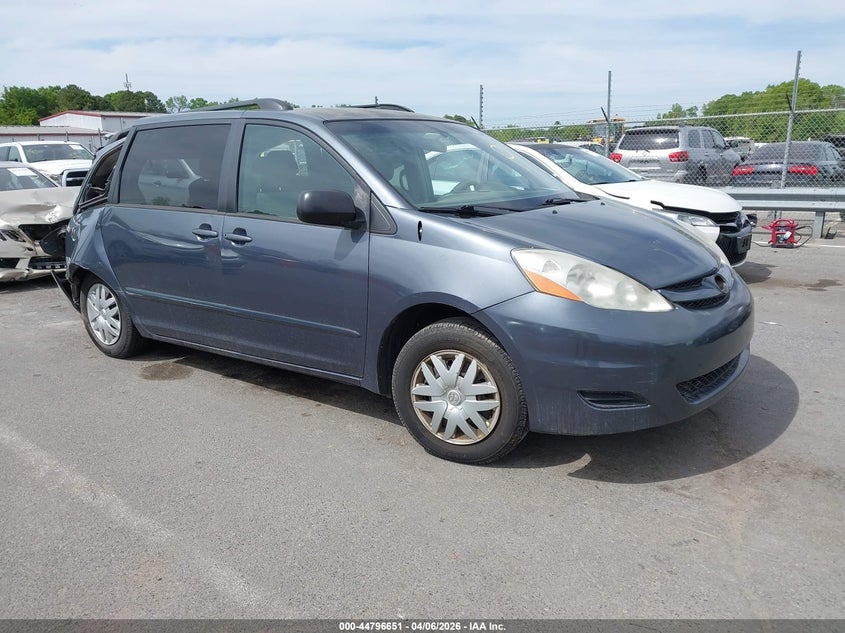 2007 Toyota Sienna Le