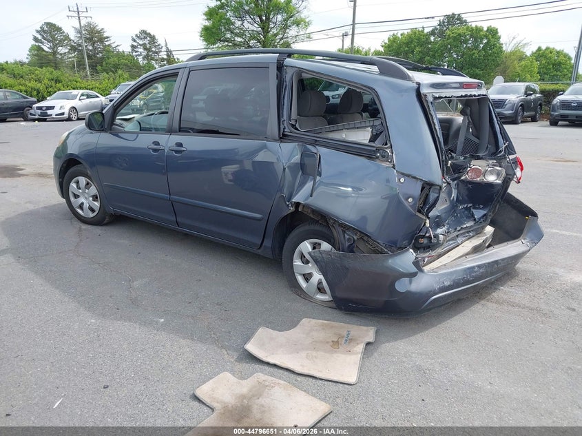 2007 Toyota Sienna Le