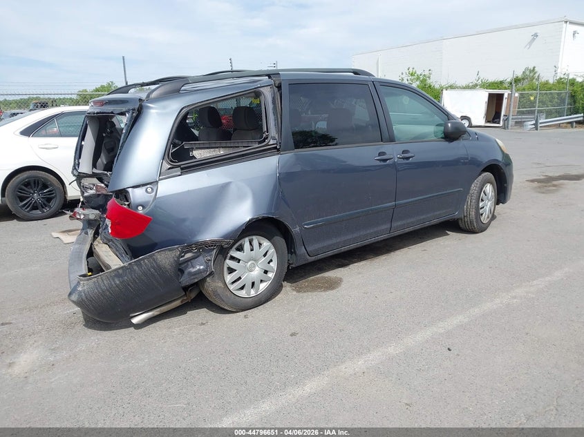 2007 Toyota Sienna Le