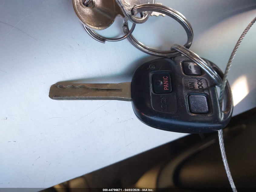 2001 Lexus Ls 430 VIN: JTHBN30F810040634 Lot: 44796671