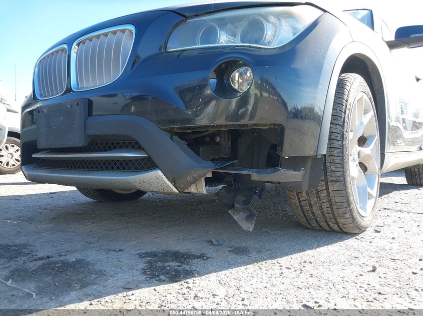 2013 BMW X1 xDrive35I VIN: WBAVM5C50DVL63757 Lot: 44796758