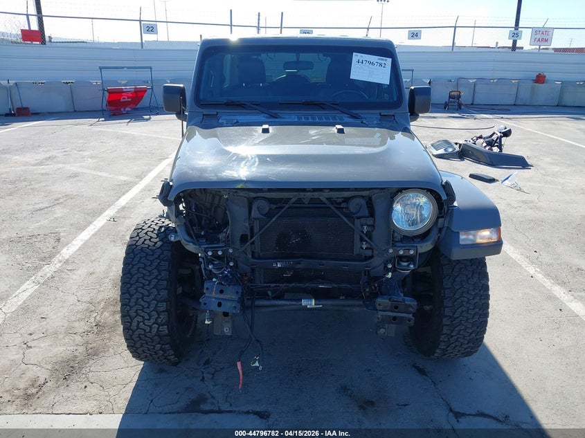 2020 Jeep Wrangler Unlimited Sahara 4X4 VIN: 1C4HJXEG8LW170638 Lot: 44796782