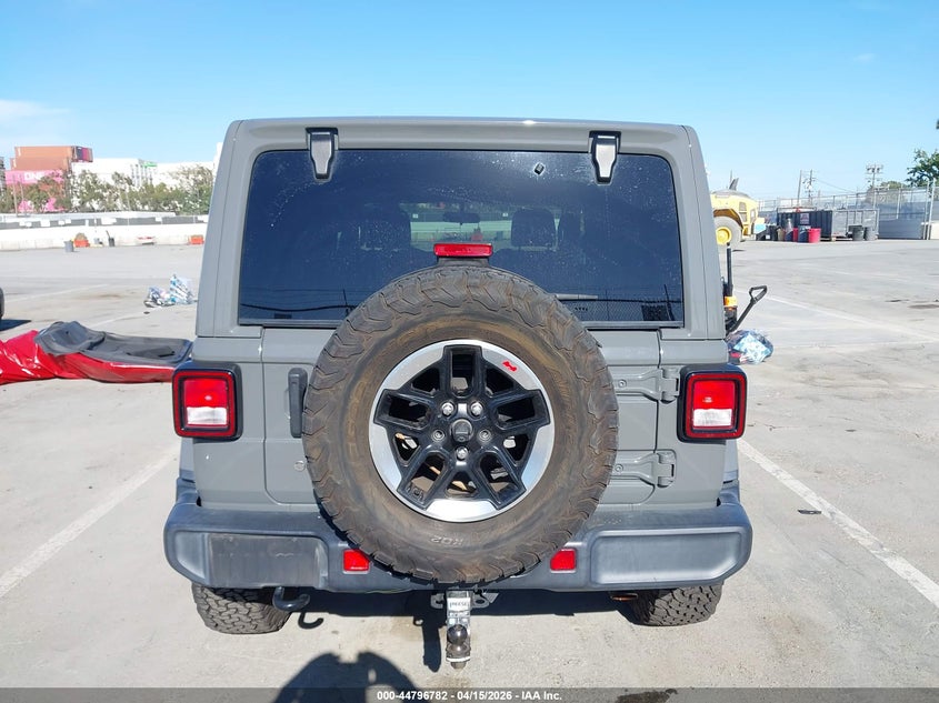 2020 Jeep Wrangler Unlimited Sahara 4X4 VIN: 1C4HJXEG8LW170638 Lot: 44796782