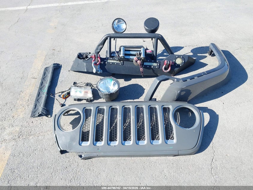 2020 Jeep Wrangler Unlimited Sahara 4X4 VIN: 1C4HJXEG8LW170638 Lot: 44796782