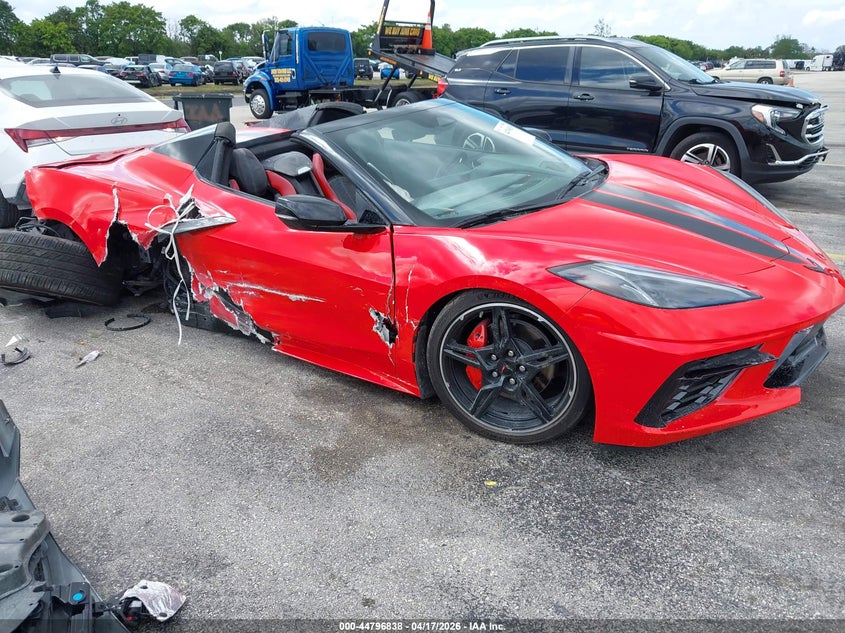 2025 CHEVROLET CORVETTE STINGRAY RWD  2LT