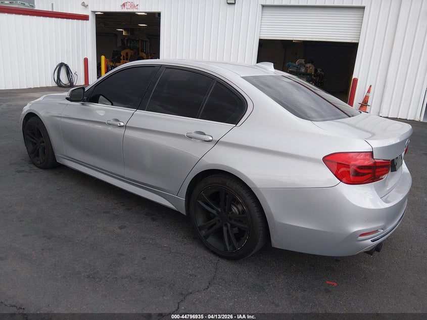 Vin: wba8b9c54hk884868, lot: 45294201, bmw 330i 20173